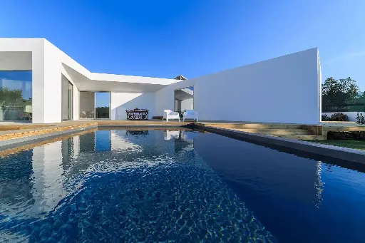 BEAUTIFULLY RENOVATED